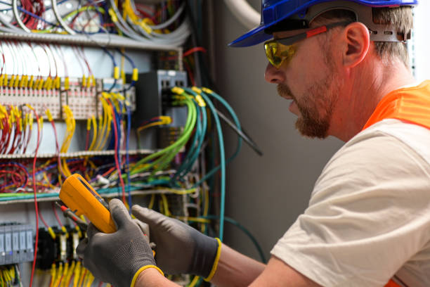 Best Electrical Outlet Repair  in Fort Dodge, IA